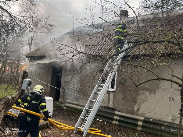 Трагедія у селі Червоне: внаслідок пожежі загинув чоловік2