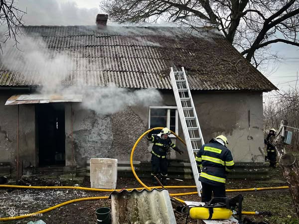 Трагедія у селі Червоне: внаслідок пожежі загинув чоловік3