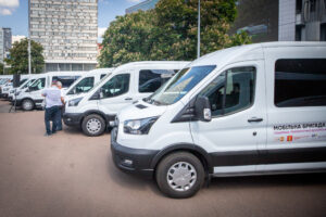 автомобіль для мобільної бригади соціально-психологічної допомоги