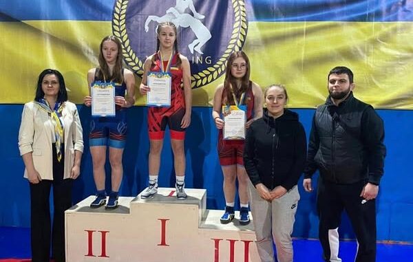 Вікторія Манайло здобула золоту медаль на Чемпіонаті Закарпаття з вільної боротьби