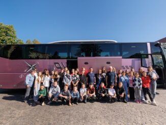 Закарпатські діти вирушили на відпочинок до Чехії: 10 днів турботи й радості (фото)