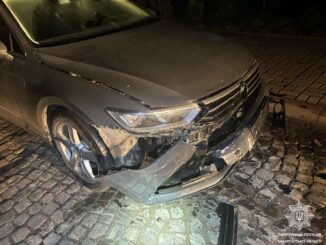 У Чопі патрульні розшукали нетверезого водія, який скоїв ДТП та втік з місця події