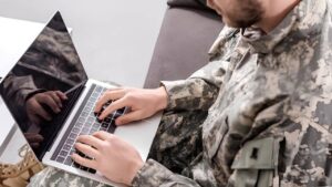 Замість зброї — бізнес-план: на Закарпатті 48 ветеранів відкривають власну справу