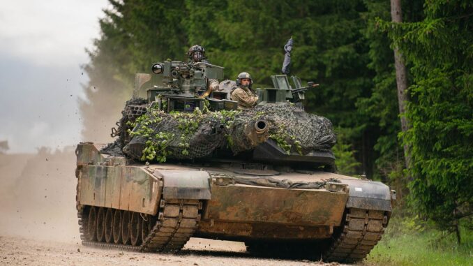 Австралія почала відправку танків M1A1 Abrams до України Австралія почала відправку танків M1A1 Abrams до України