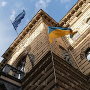 «Жодного метра для агресора»: Латвія заборонила росіянам і білорусам купувати нерухомість Латвія