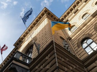 «Жодного метра для агресора»: Латвія заборонила росіянам і білорусам купувати нерухомість Латвія