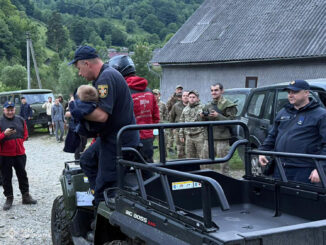 Дивовижний порятунок на Закарпатті: 2-річного Юрчика знайшли живим після нічних пошуків