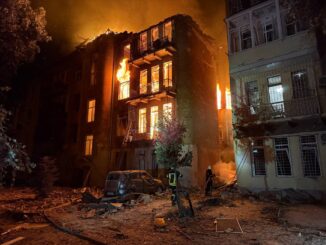 У ніч на 20 червня російські дрони атакували Одесу та Харків, завдавши масштабних руйнувань та численних жертв серед цивільного населення, - повідомляє ДСНС України.