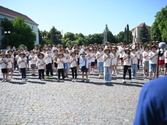 На Закарпатті стартував патріотичний табір для дітей воїнів і переселенців