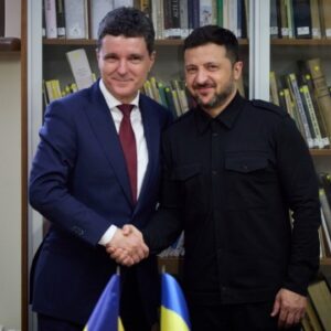 Зеленський поспілкувався з новообраним президентом Румунії Нікушором Даном