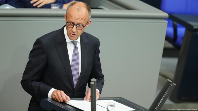 «Голубів миру розірвав російський ведмідь»: новий курс Мерца — Німеччина озброюється, Україна отримує підтримку