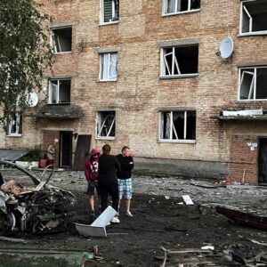 Нічні атаки дронами: постраждалі та масштабні руйнування на Київщині, Запоріжжі, Харківщині та Херсонщині (фото)