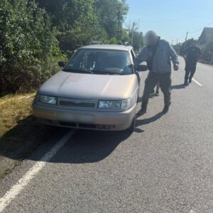 Права-фейк: на Закарпатті у водія ВАЗа виявили підроблене посвідчення