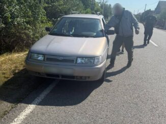 Права-фейк: на Закарпатті у водія ВАЗа виявили підроблене посвідчення