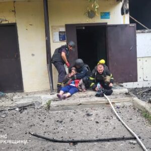 Нічні атаки РФ: поранені цивільні, зруйновані освітні заклади та інфраструктура