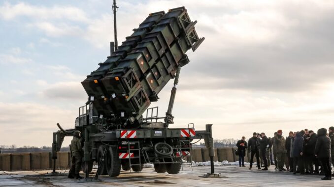 США і НАТО створюють новий механізм постачання зброї Україні — Reuters