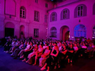 «Кіно сусідів» в Ужгородському замку: сьогодні показали фільм із Чехії, завтра — фінальна стрічка фестивалю