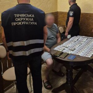 На Закарпатті вчитель географії організовував втечу військовозобов’язаних за кордон: затримали «на гарячому»