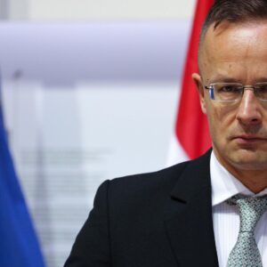 Глава МЗС Угорщини Сіярто звинуватив Зеленського у “погрозах” на адресу Будапешта
