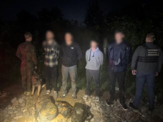 На Закарпатті прикордонники Чопського загону затримали чотирьох громадян України призовного віку, які намагалися незаконно перетнути кордон зі Словаччиною.