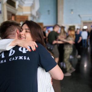 Понад сотню військових медиків повернулися з психологічної реабілітації у Швеції