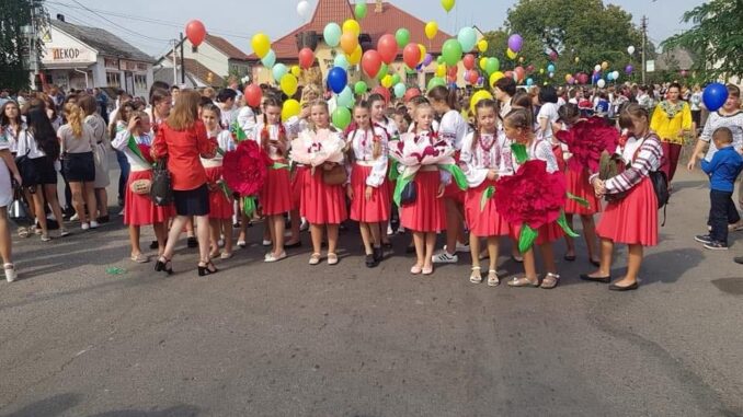 У суботу, 20 вересня 2025 року, Тячів відзначає 696 років від першої документальної згадки про місто. У суботу, 20 вересня 2025 року, Тячів відзначає 696 років від першої документальної згадки про місто.