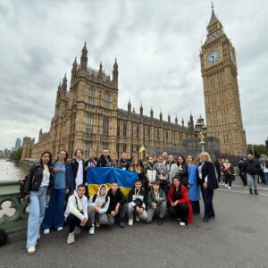 Подорож для дітей Героїв: юні закарпатці відпочивають у Великій Британії