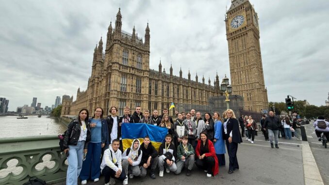 Подорож для дітей Героїв: юні закарпатці відпочивають у Великій Британії
