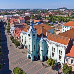 У Мукачеві розглянули зміни до програм ЖКГ та розпочали процес визначення меж громади