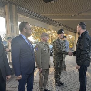 Міністр оборони Польщі Владислав Косіняк-Камиш прибув до Києва