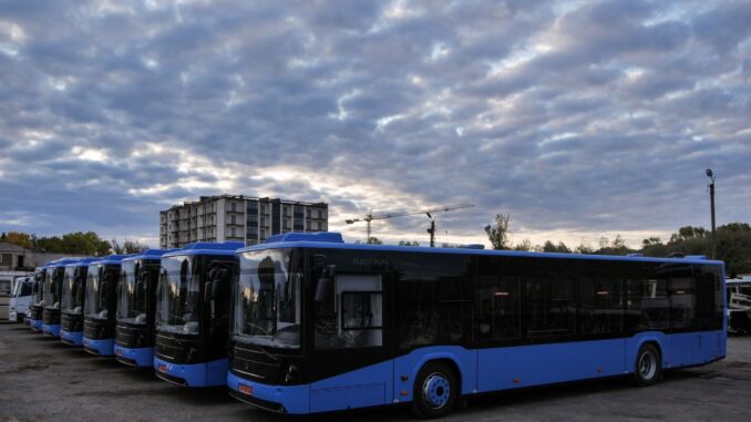 автобуси