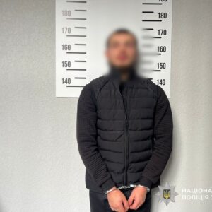 На Мукачівщині 20-річний хлопець убив власного дядька — поліція оперативно затримала підозрюваного