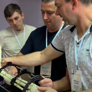 У Мукачеві лікарі з України та світу провели курс із сучасної корекції деформацій кінцівок