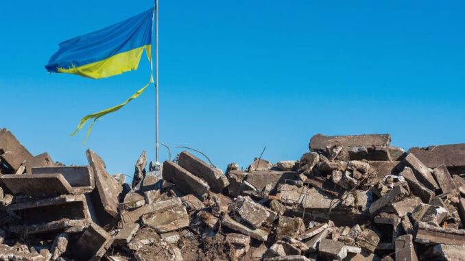Десантники звільнили Кучерів Яр на Донеччині та підняли прапор України Десантники звільнили Кучерів Яр на Донеччині та підняли прапор України