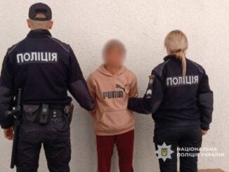 На Закарпатті поліцейські Іршави затримали 42-річну жінку, причетну до умисного підпалу майна 71-річного пенсіонера у селі Брід Хустського району