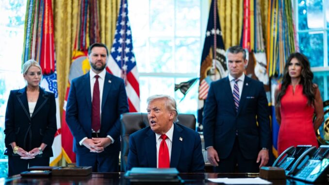 Трамп планує скоротити програму прийому біженців у США до рекордного мінімуму