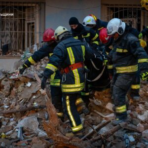 Кількість жертв зростає: у Тернополі тривають пошуково-рятувальні роботи