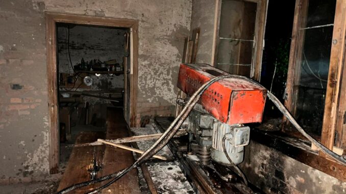 На Тячівщині рятувальники не допустили знищення майстерні: вогонь приборкали за 23 хвилини