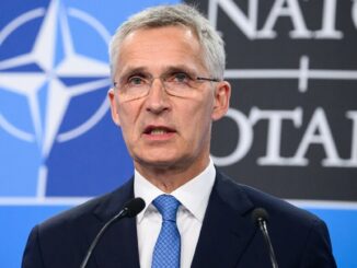 Столтенберг: Допомога Заходу Україні була надто малою і запізнілою