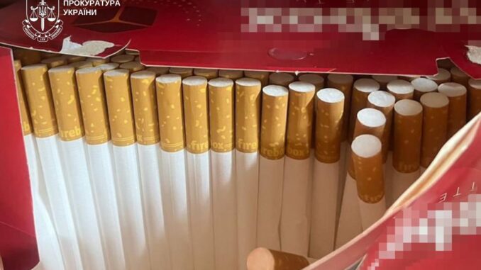 46-річний ужгородець облаштував у власному гаражі повноцінну лінію з виробництва тютюнових виробів