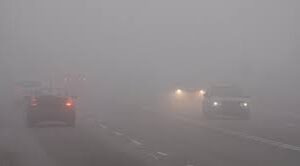 Уночі та вранці 10 листопада на всій території Закарпаття, зокрема й в Ужгороді, очікуються густі тумани з видимістю 200–500 метрів.