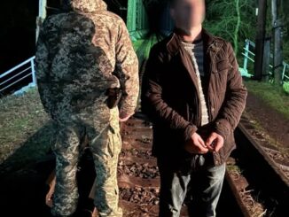 На пункті пропуску «Саловка» затримали іноземця який ішов колією без документів