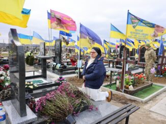 Іспанський фонд «Санта-Клара» передав прикордонникам медичні авто та допомогу