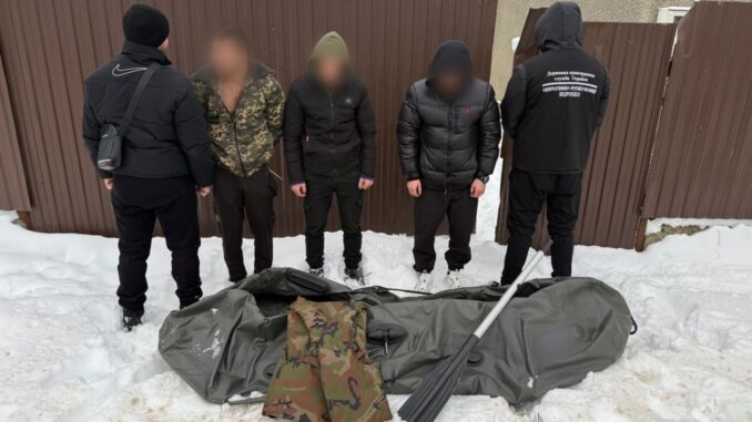 На Закарпатті блокували два канали незаконного переправлення чоловіків через кордон