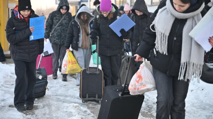 Закарпаття відправило першу у 2026 році групу дітей на оздоровлення за кордон