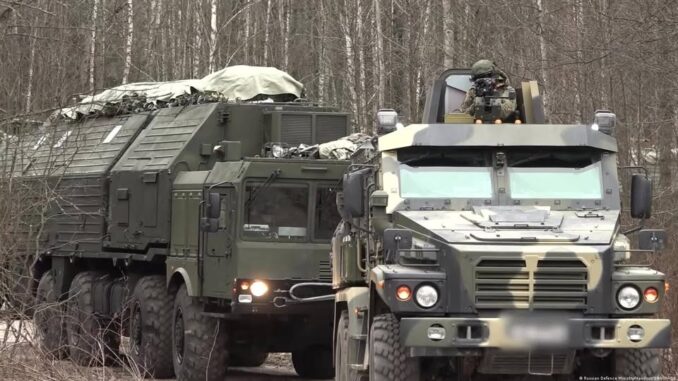 РФ атакувала Львівщину: у Росії заявили про удар «Орешником»