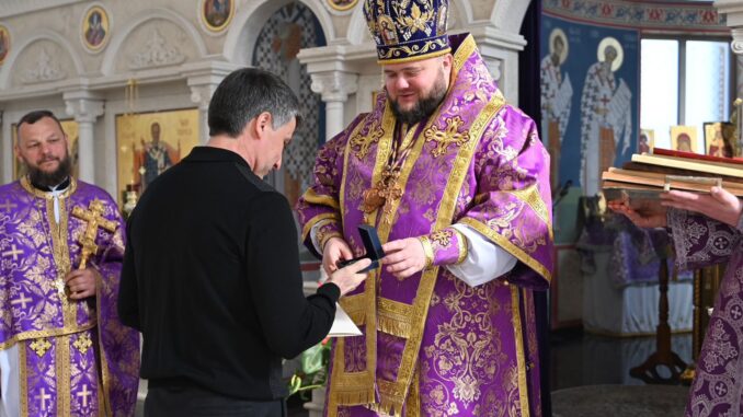 Очільник Закарпаття отримав відзнаку Православної Церкви України у Хусті