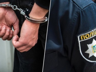 Печерський районний суд Києва обрав запобіжний захід двом патрульним поліцейським, яких підозрюють у службовій недбалості під час масової стрілянини в Голосіївському районі столиці.