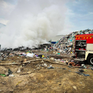 На Закарпатті за місяць сталося 7 пожеж на сміттєзвалищах: основна причина — людський фактор