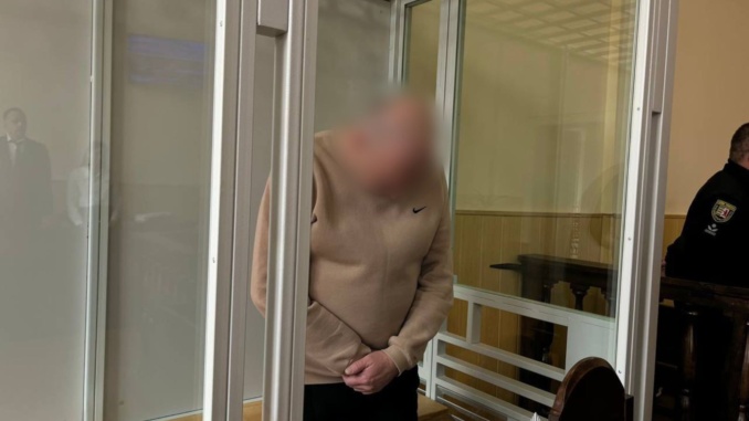 На Закарпатті суд арештував чоловіка, який викрав жінку з дитиною та стріляв у поліцейських